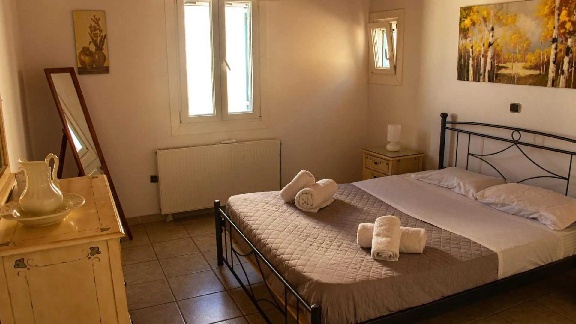 Sunset Breeze Villa And Apartments تورلوس